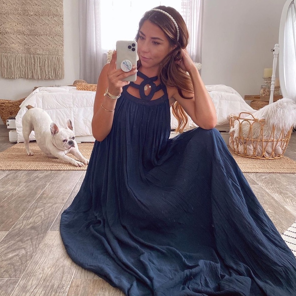 White maxi